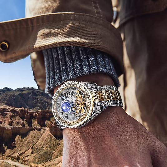 Men's vintage-style watch: large-dial, self-winding mechanical timepiece with luminous features.